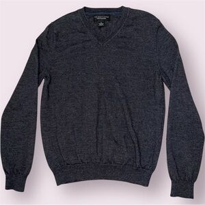 The Men’s Store Bloomingdale’s Gray Merino Wool V-neck Sweater Size Small